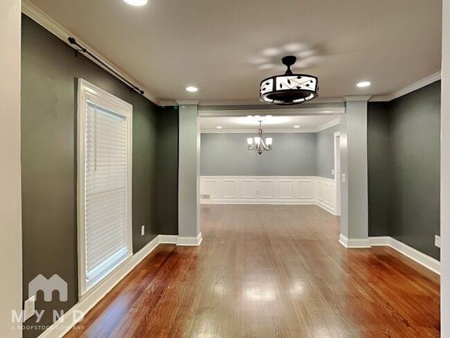 Photo - 1688 Knob Hill Ct NE