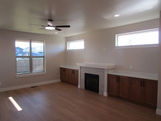 Photo - New Construction 4 Bedroom Home, 1 Block from Barnes Butte Elementary! - Available Soon!