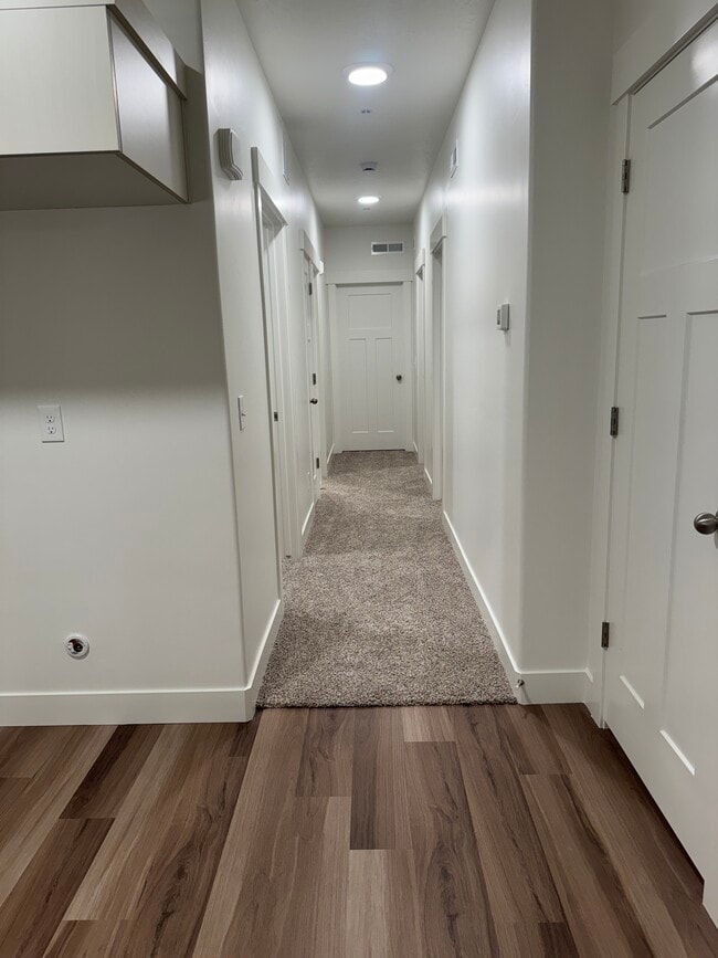Photo - 874 N Hemsworth Way Unit R203