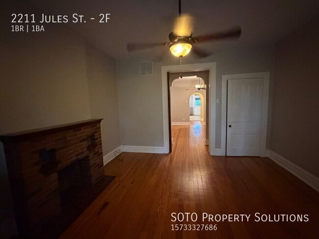 Photo - 2209-2211 Jules St Unit 2F