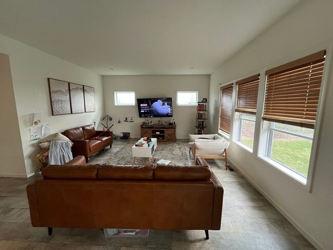 Photo - 4-bedroom, 2.5 bathroom, unfurnished New Construction (2022) Home