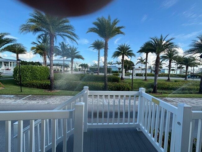 Photo - 209 NE Coastal Dr