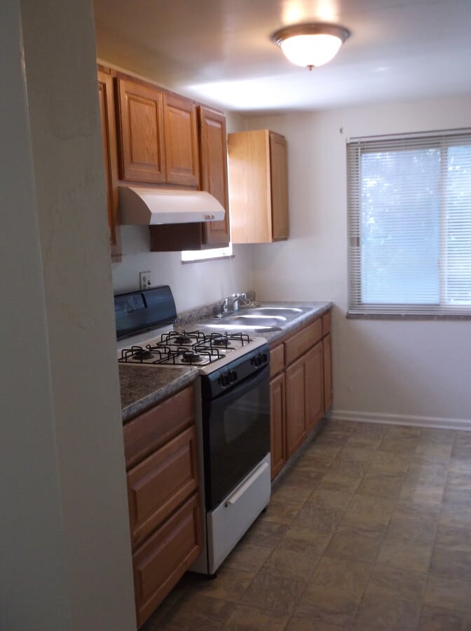 Photo - 4347 Coleridge St