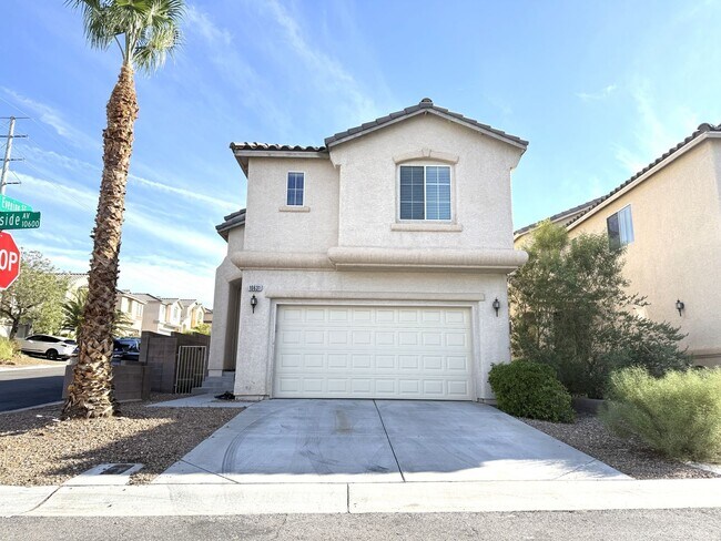 Building Photo - 10631 Streamside Ave Rental