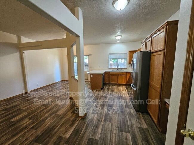 Photo - 7445 SE Crystal Springs Blvd