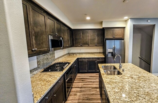 Photo - CIELO DR RANCHO CUCAMONGA 91739 (3 BED / 3.5 BATH)