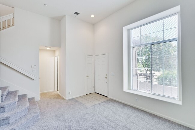 Photo - Bright & Airy 3-Story Townhome 3/2.5 in the Willows HOA Complex Off of Old Hillsdale Ave/Rubino C...
