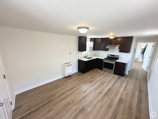 Building Photo - Highly updated and private Cottage. No sha... Unit 1656 Rental