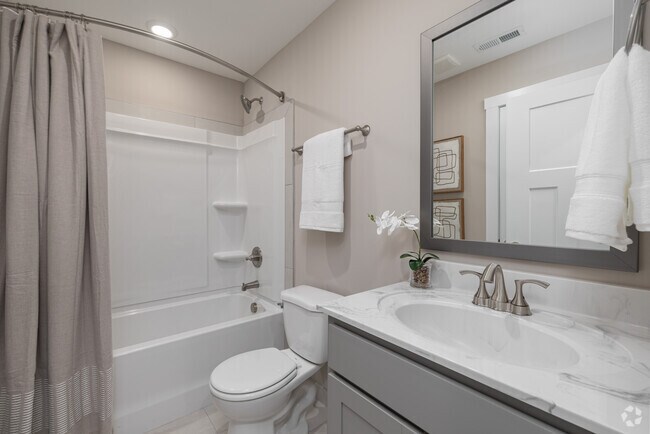 2BR, 2BA - 1,244SF - Bathroom