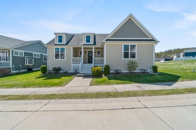 Photo - BEAUTIFUL Neighborhood Home!