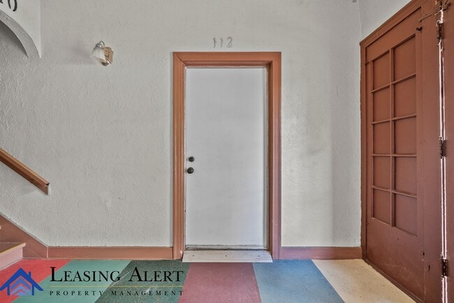 Photo - 112 S Cummings St