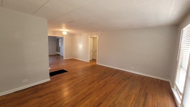 Photo - 237 Senisa Dr Unit Downstairs