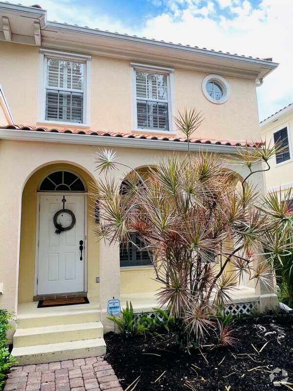 Building Photo - 6084 Islandwalk Blvd Rental