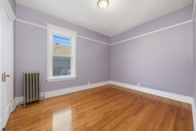Photo - 7442 S Langley Ave