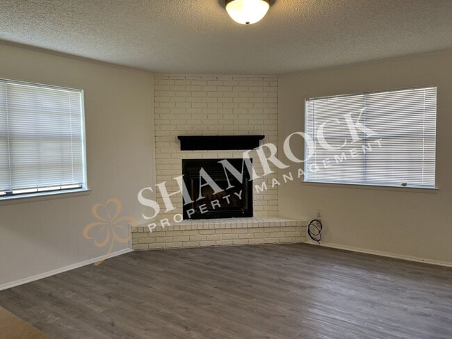 Photo - Hewitt Townhome