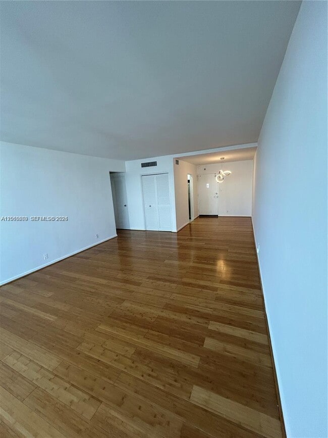 Photo - 1200 West Ave Unit PH23
