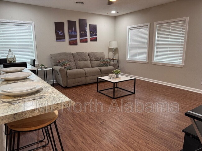 Photo - 9921 Pulaski Pike Unit D1