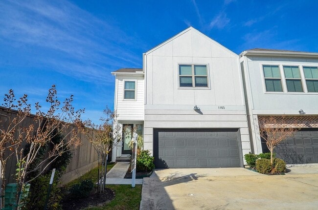 Photo - 1103 Fuschia Rd
