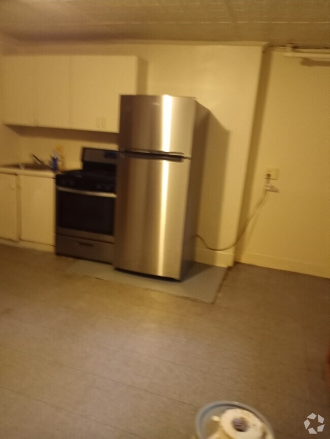 Building Photo - 150 Lark St Unit Garden Rental