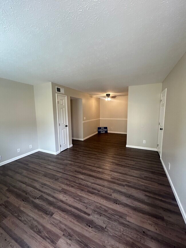 Greenhaven Apartments ALL UTILITIES PAID!