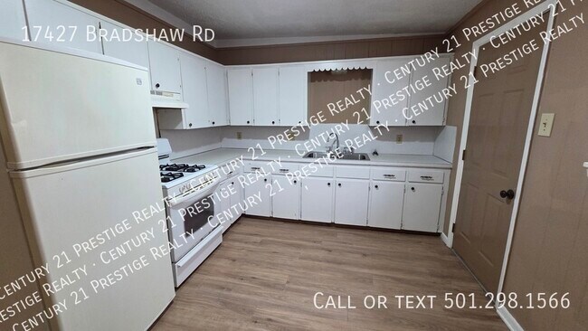 Photo - 17427 Bradshaw Rd