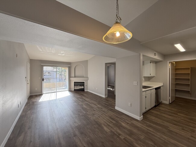 Photo - 7885 W Flamingo Rd