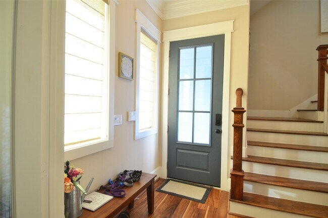 Photo - 8610 Ashland Way