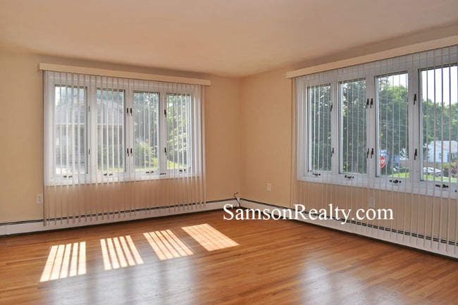 Photo - 105 Homewood Ave