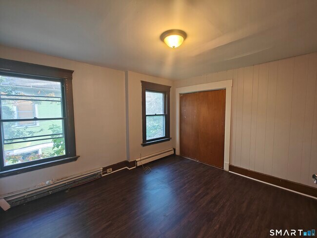 Photo - 83 Norton St Unit 2