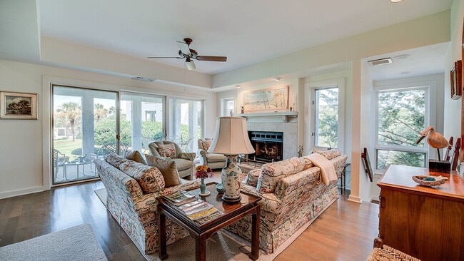 Photo - 38 Leeward Ct Unidad ID1253397P