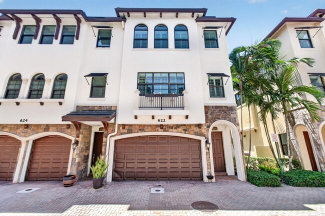 Building Photo - 622 Windward Cir S
