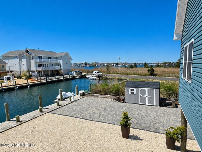 Photo - 1825 Boat Point Dr