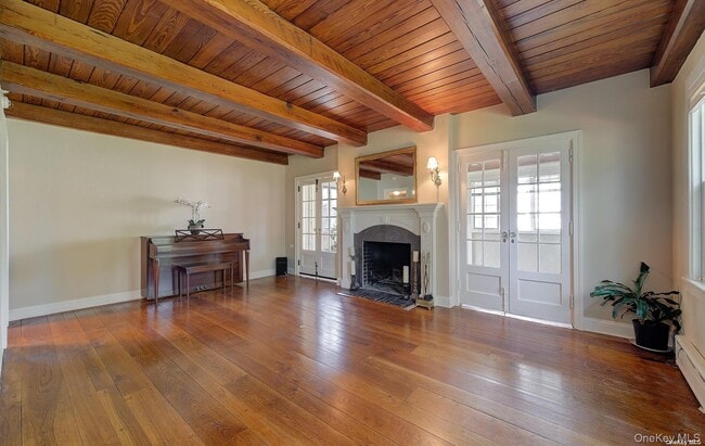 Photo - 246 Park Ave