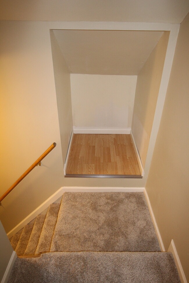 Photo - 4536 Leo Street
