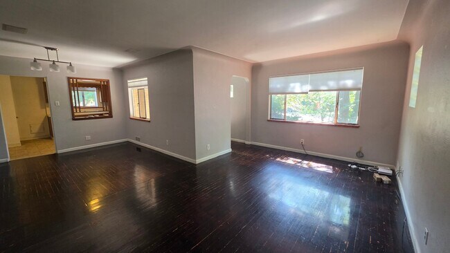 Photo - 2501 W 41st Ave
