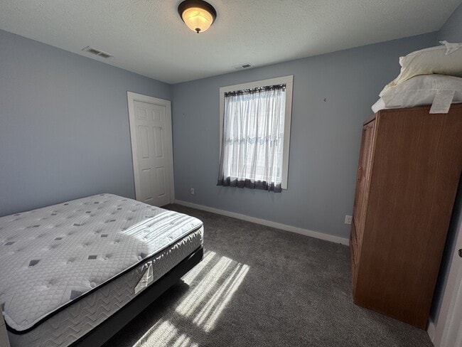 Photo - 1418 S Buckeye St