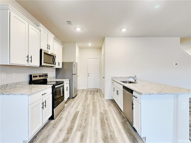Photo - 127 Avondale Blvd SE