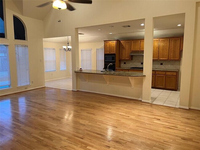 Photo - 17707 Cypress Laurel St