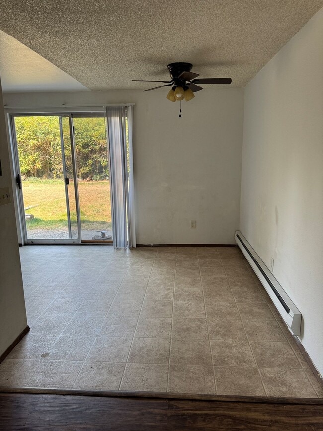 Photo - 675 SW Harrier Cir