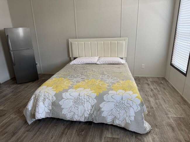 Photo - 1824 Rd 5730