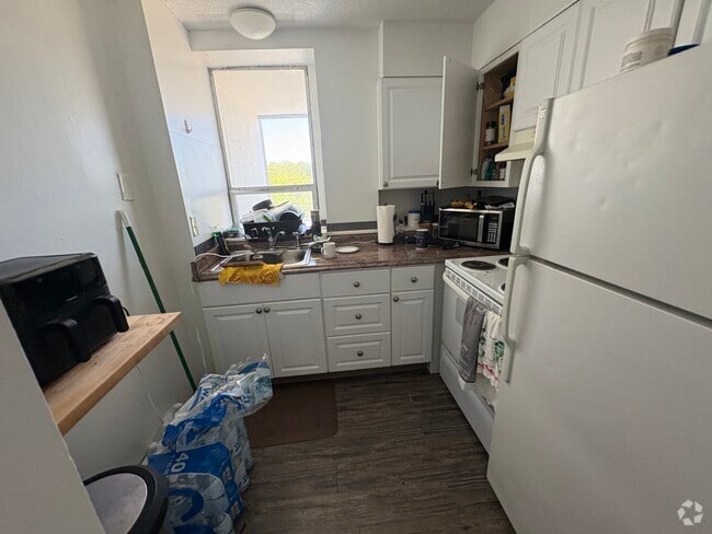 Building Photo - 320 Lafayette St Unit 3-504 Rental