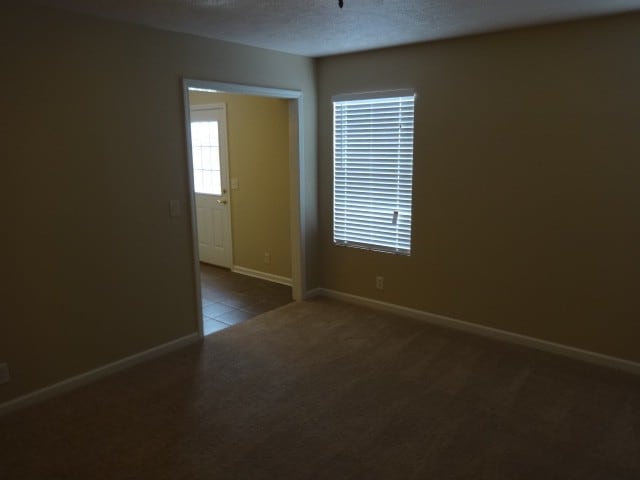 Photo - 1428 Westview Dr