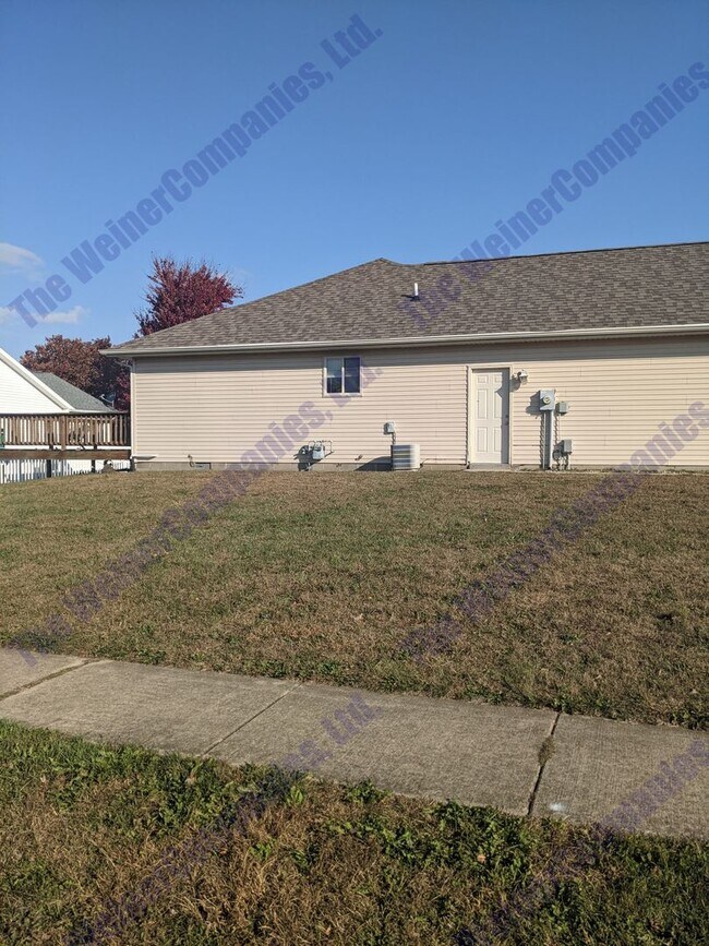 Photo - Now Leasing for August 1st!