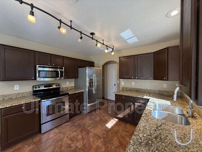 Photo - 11171 W Edgemont Ave
