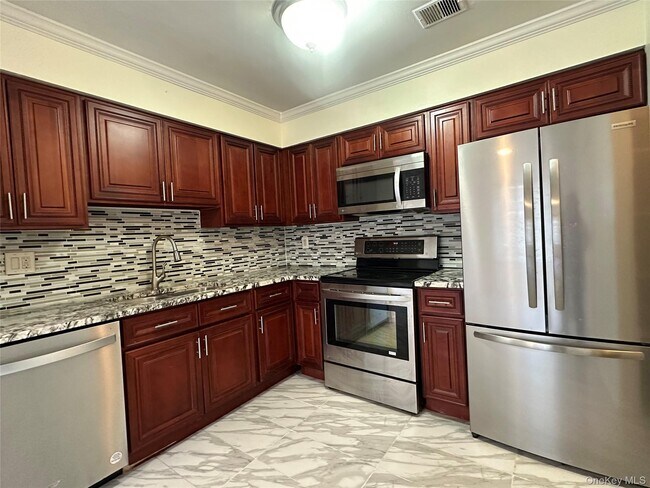 Photo - 216 Springmeadow Dr Unit K