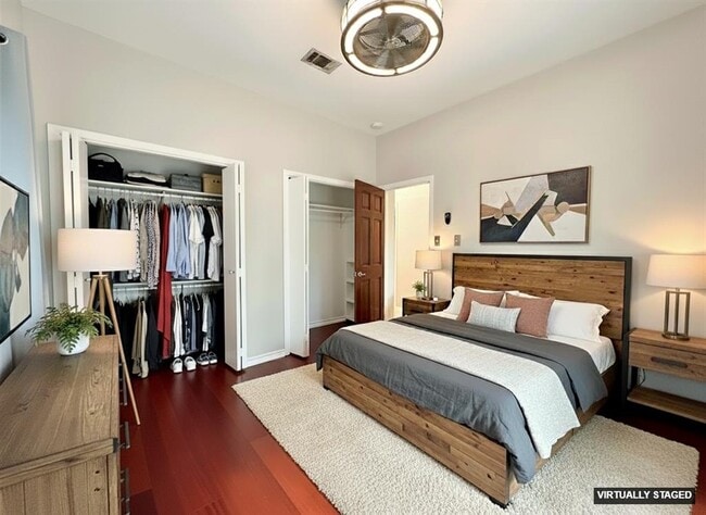 Photo - 5504 Montview St