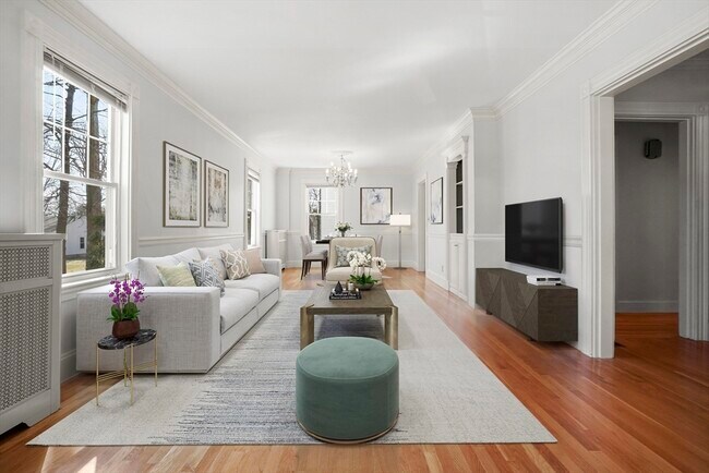 Photo - 20 Donizetti St