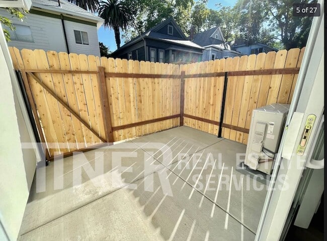 Photo - 1509 Eggplant Alley