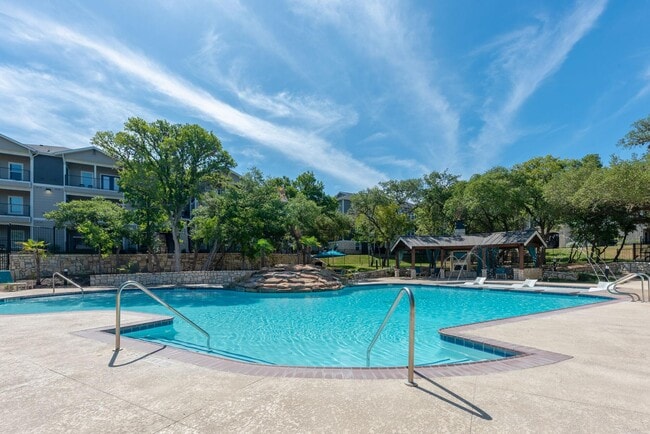 Roots at O'Connor apartments — community photo