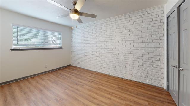 Photo - 205 E Davis St Unidad 103